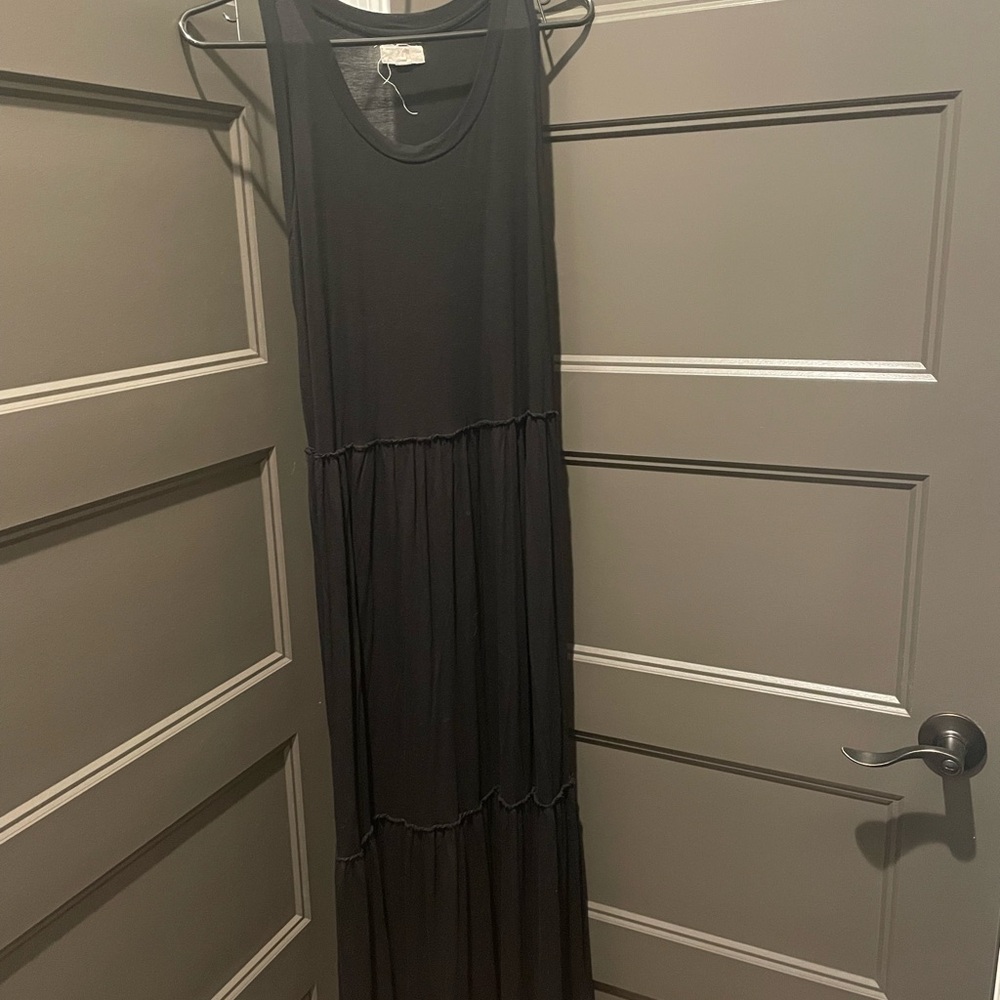Cupio Black Sleeveless Crew Neck Maxi Sundress